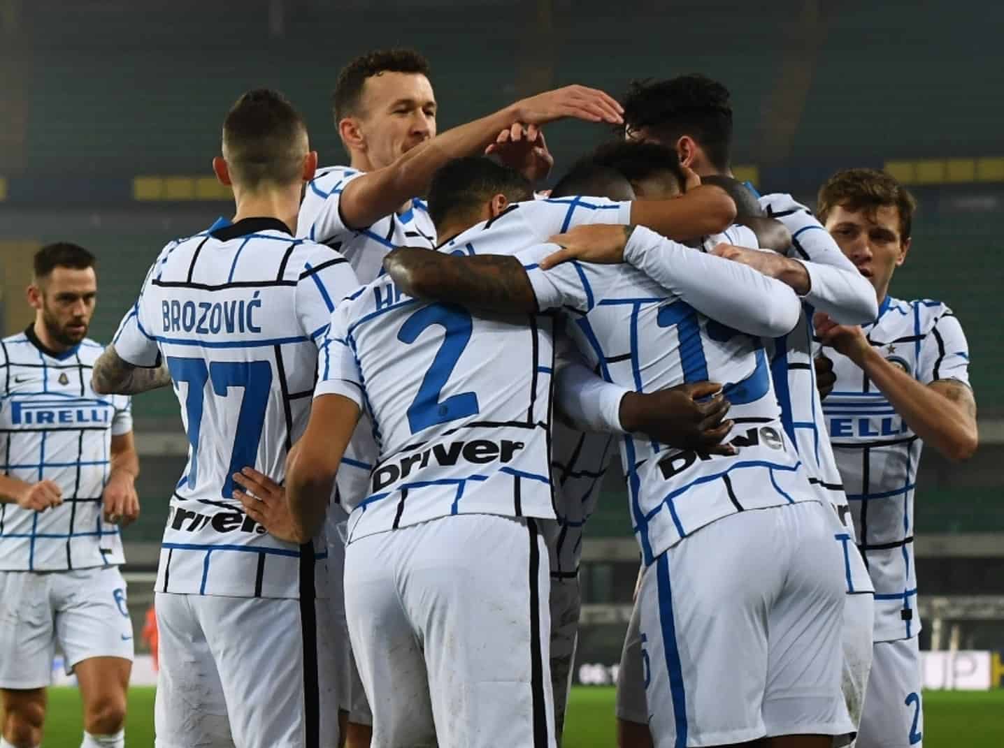 Hellas Verona – Inter 1-2, voti e pagelle: Hakimi e Lautaro ci sono, disastro Handanovic